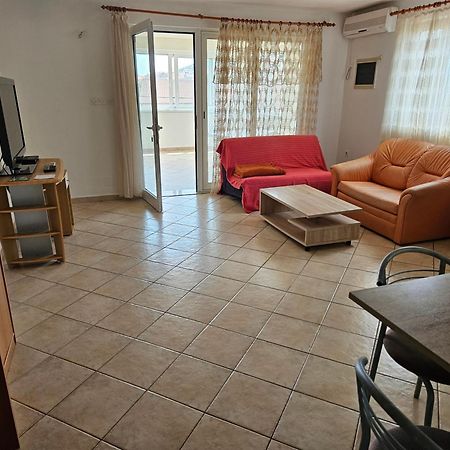 Apartmani Maria Preko Buitenkant foto
