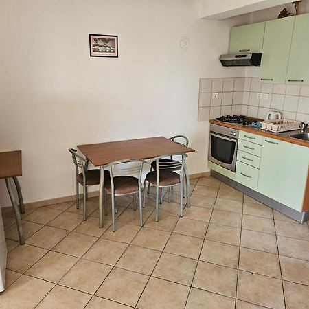 Apartmani Maria Preko Buitenkant foto