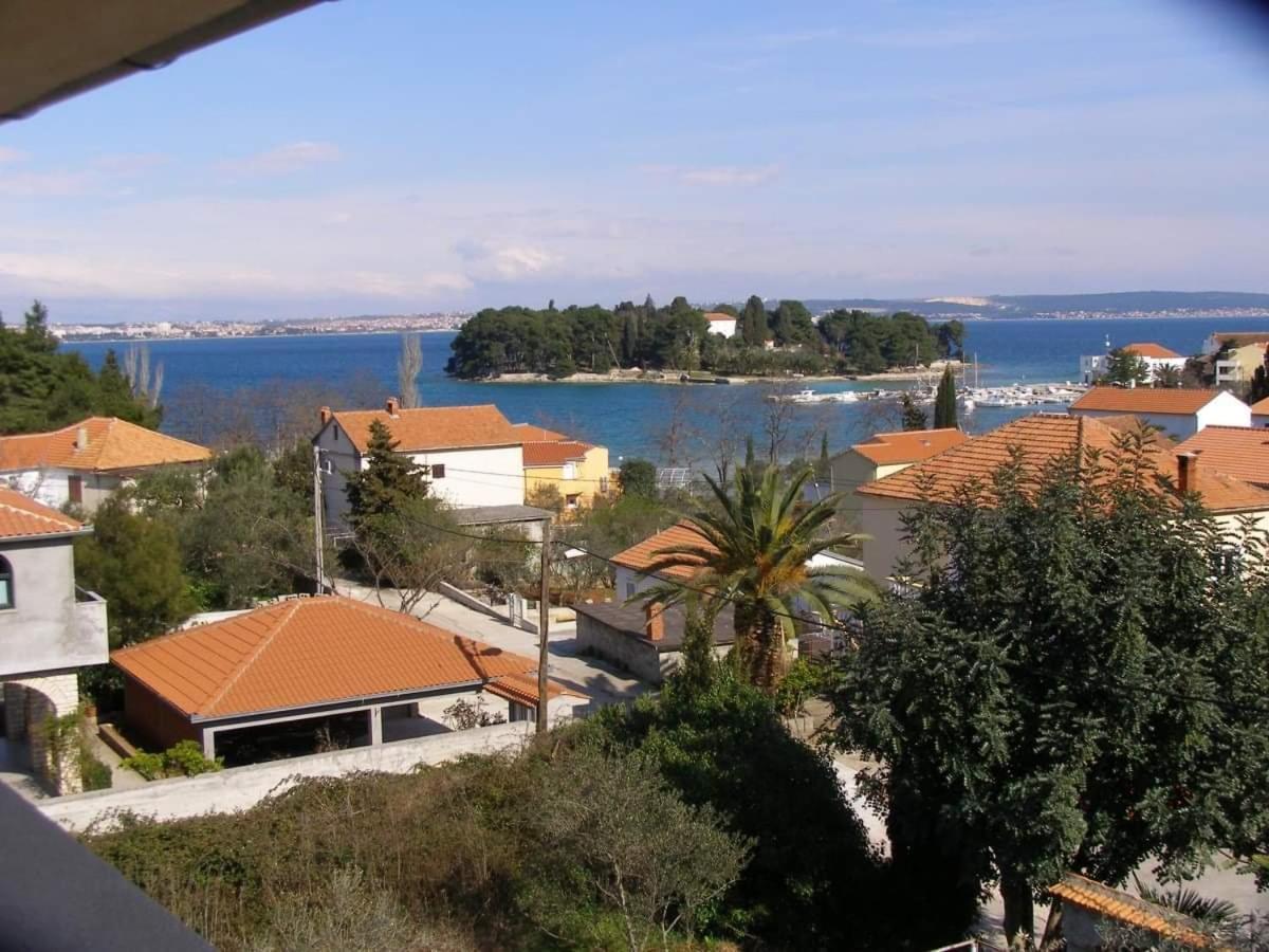Apartmani Maria Preko Buitenkant foto